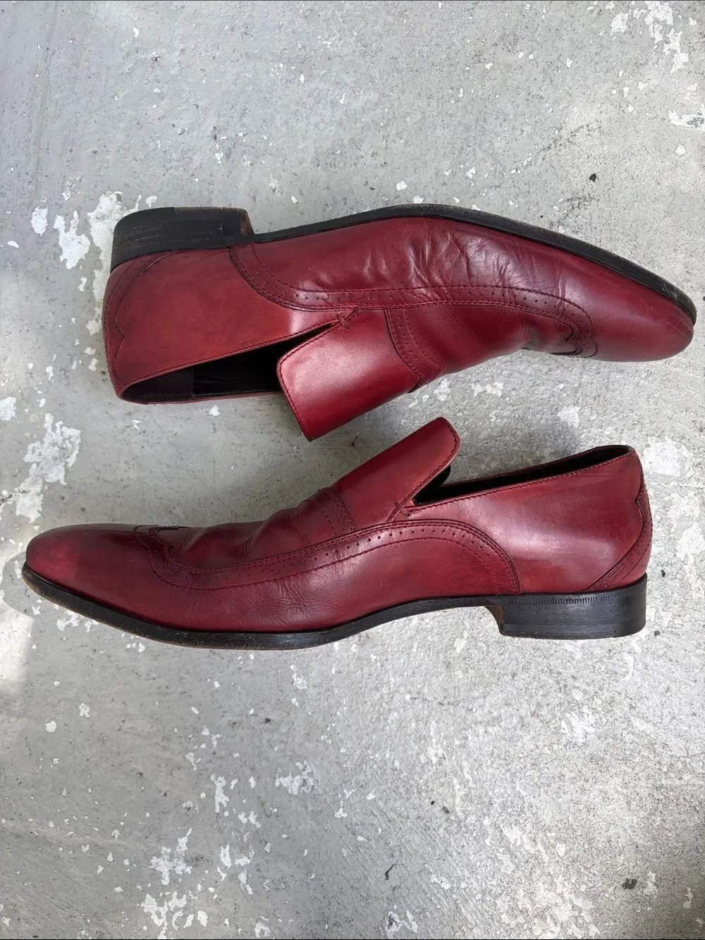 Vintage Gucci wing tip loafers